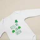 Kiss Me I'm Irish Baby Suit | Cute St. Patrick's Day Outfit | Adorable Infant Onesie for Boys & Girls | Perfect Gift Idee